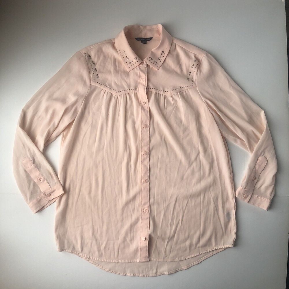 AMERICAN EAGLE OUTFITTERS SZ M Baby Pink Embellished Blouse